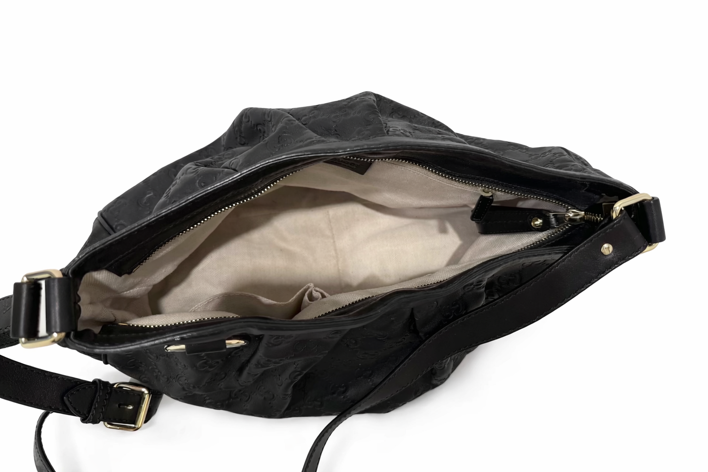 Gucci Guccissima Leather Shoulder Bag – Black